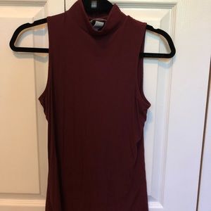 Turtle neck tank top